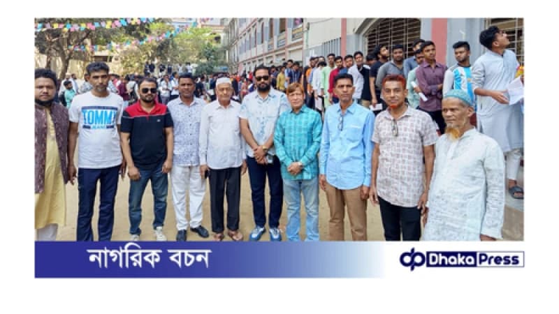 দক্ষিণ হালিশহরে হালনাগাদ ভোটার আইডির ছবি তোলার কার্যক্রম পরিদর্শনে আঞ্চলিক নির্বাচন কর্মকর্তা দক্ষিণ হালিশহরে হালনাগাদ ভোটার আইডির ছবি তোলার কার্যক্রম পরিদর্শনে আঞ্চলিক নির্বাচন কর্মকর্তা