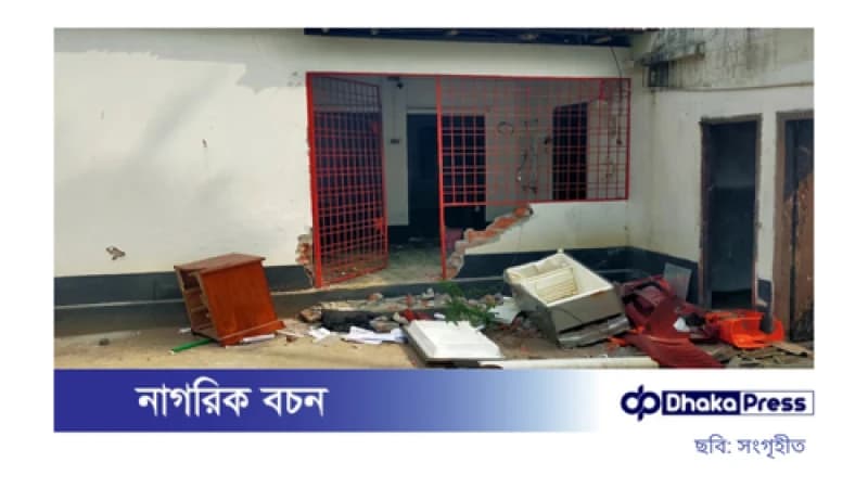 কুষ্টিয়ায় সমন্বয়কের বাড়িতে ভাঙচুর ও লুটপাটের অভিযোগ কুষ্টিয়ায় সমন্বয়কের বাড়িতে ভাঙচুর ও লুটপাটের অভিযোগ