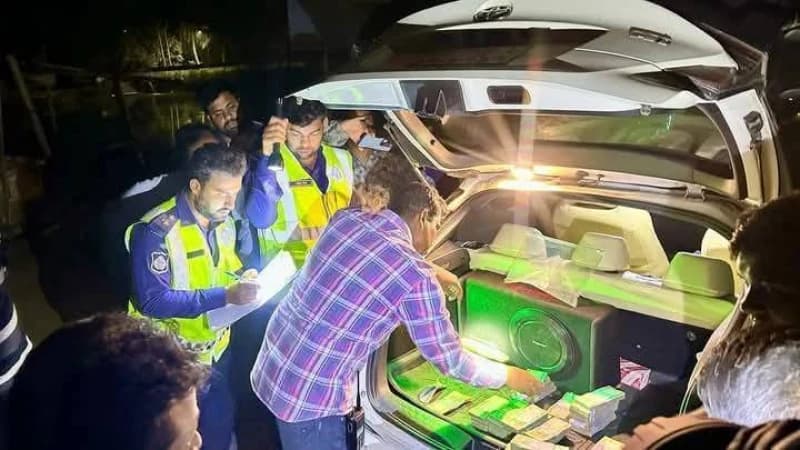 গাইবান্ধা এলজিইডির নির্বাহী প্রকৌশলী মো. ছাবিউল ইসলামের কাছ থেকে ৩৬ লাখ ৯৪ হাজার ৩০০ টাকা জব্দ করেছে পুলিশ! গাইবান্ধা এলজিইডির নির্বাহী প্রকৌশলী মো. ছাবিউল ইসলামের কাছ থেকে ৩৬ লাখ ৯৪ হাজার ৩০০ টাকা জব্দ করেছে পুলিশ!