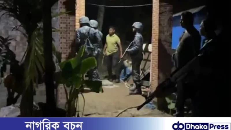 খুলনায় মধ্যরাতে যৌথ বাহিনী ও সন্ত্রাসীদের মধ্যে গোলাগুলি, আহত কয়েকজন খুলনায় মধ্যরাতে যৌথ বাহিনী ও সন্ত্রাসীদের মধ্যে গোলাগুলি, আহত কয়েকজন