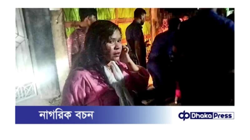 সাতক্ষীরায় মাছ ব্যবসায়ীকে ব্ল্যাকমেইল: দুই নারী প্রতারক আটক সাতক্ষীরায় মাছ ব্যবসায়ীকে ব্ল্যাকমেইল: দুই নারী প্রতারক আটক