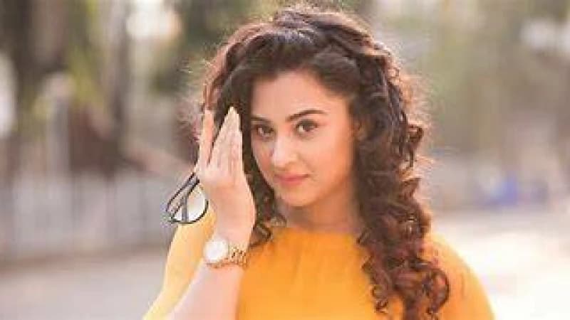 দেখার অপেক্ষায় ভিন্ন বুবলীকে দেখার অপেক্ষায় ভিন্ন বুবলীকে