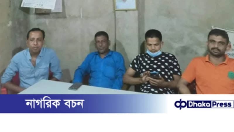 ইপিজেডে বিদ্যুৎ শ্রমিক লীগ নেতা ও প্রতারক প্রবীর দাশ আটক ইপিজেডে বিদ্যুৎ শ্রমিক লীগ নেতা ও প্রতারক প্রবীর দাশ আটক