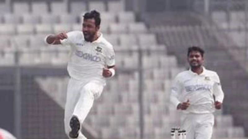 দিনের শুরুতেই সাফল্য টাইগারদের দিনের শুরুতেই সাফল্য টাইগারদের
