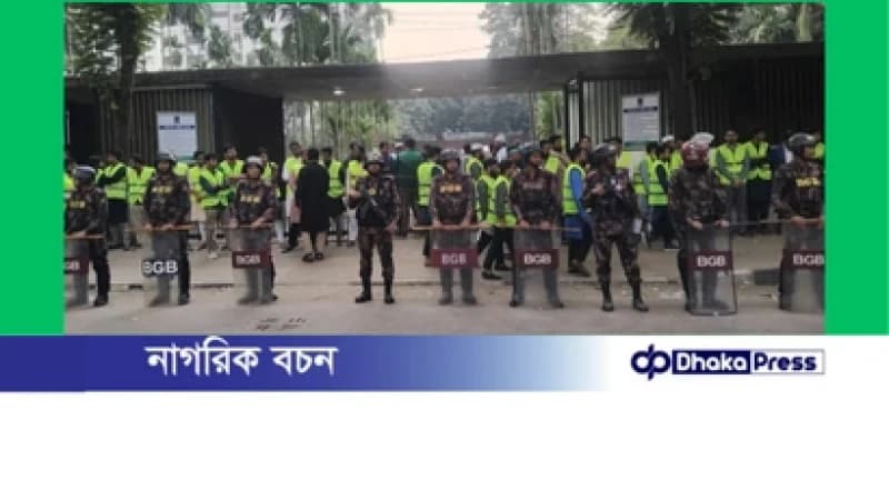 সংসদ ভবন থেকে শাহবাগের পথে ওসমান হাদির মরদেহ সংসদ ভবন থেকে শাহবাগের পথে ওসমান হাদির মরদেহ