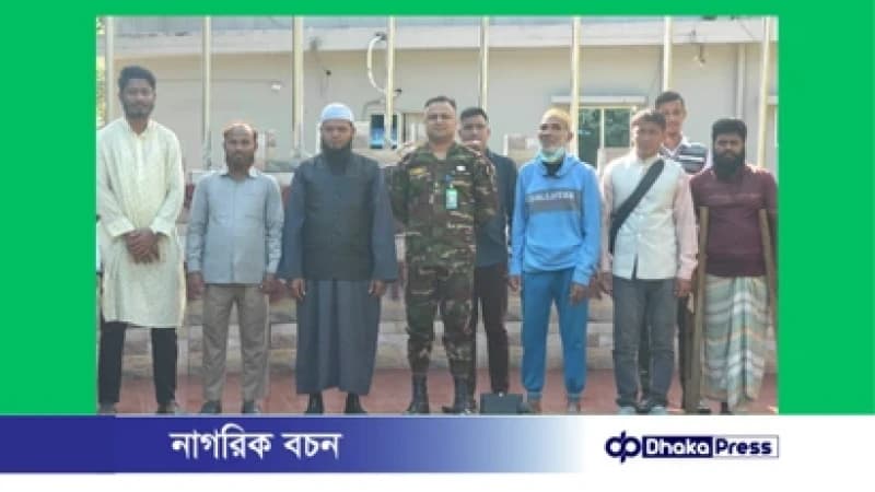 খাগড়াছড়ি সেনা রিজিয়নের আর্থিক সহায়তা বিতরণে হতদরিদ্র ও শিক্ষার্থীদের পাশে খাগড়াছড়ি সেনা রিজিয়নের আর্থিক সহায়তা বিতরণে হতদরিদ্র ও শিক্ষার্থীদের পাশে