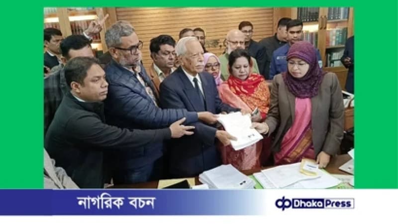 ফেনীর তিন আসনে ত্রয়োদশ জাতীয় সংসদ নির্বাচনে প্রার্থীদের মনোনয়নপত্র দাখিল ফেনীর তিন আসনে ত্রয়োদশ জাতীয় সংসদ নির্বাচনে প্রার্থীদের মনোনয়নপত্র দাখিল