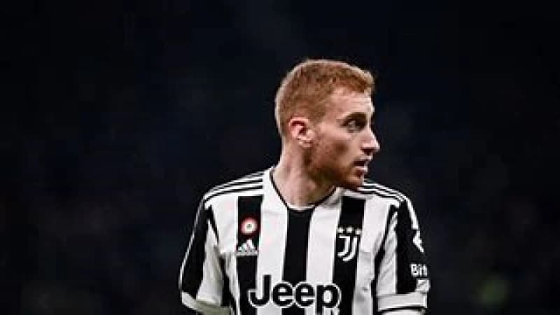 জুভেন্টাস থেকে স্থায়ীভাবে চুক্তিতে টটেনহ্যামে কুলুসেভস্কি জুভেন্টাস থেকে স্থায়ীভাবে চুক্তিতে টটেনহ্যামে কুলুসেভস্কি