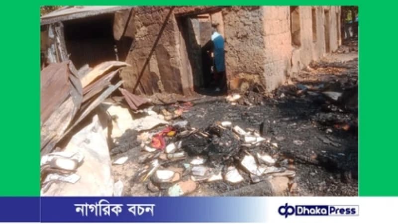 বাইশারীতে ভয়াবহ আগুনে বসতবাড়ি পুড়ে ছাই বাইশারীতে ভয়াবহ আগুনে বসতবাড়ি পুড়ে ছাই