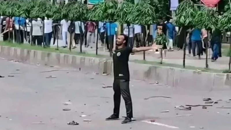 যুক্তিতর্ক শেষ, যেকোনো সময় আবু সাঈদ হত্যা মামলার রায় যুক্তিতর্ক শেষ, যেকোনো সময় আবু সাঈদ হত্যা মামলার রায়