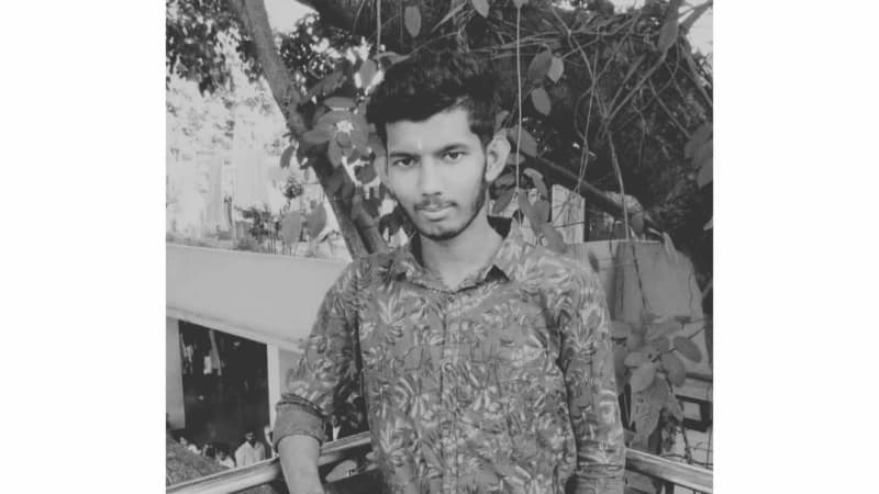 বান্দরবানে চাঁদের গাড়ি থেকে পড়ে যুবকের মৃত্যু বান্দরবানে চাঁদের গাড়ি থেকে পড়ে যুবকের মৃত্যু