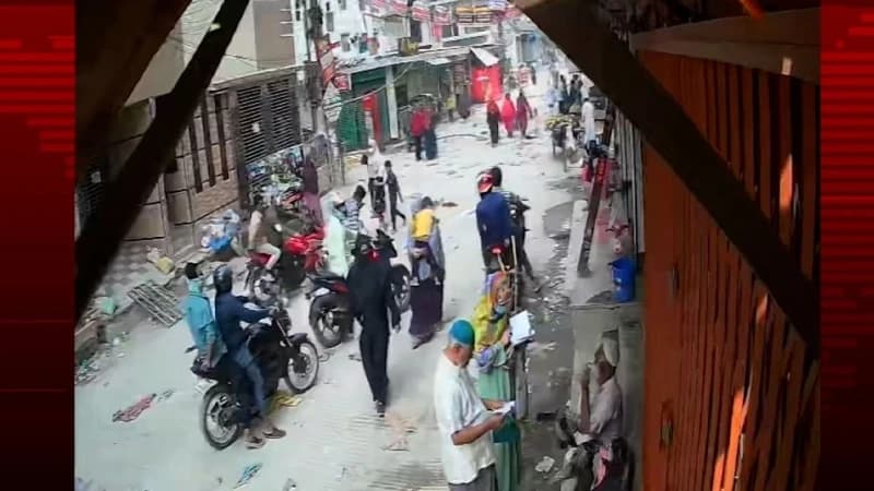 বসিলা–আদাবর–বেড়িবাঁধ এলাকায় ফের বেপরোয়া কিশোর গ্যাং, ব্যবসায়ী-শ্রমিকদের বিক্ষোভ বসিলা–আদাবর–বেড়িবাঁধ এলাকায় ফের বেপরোয়া কিশোর গ্যাং, ব্যবসায়ী-শ্রমিকদের বিক্ষোভ