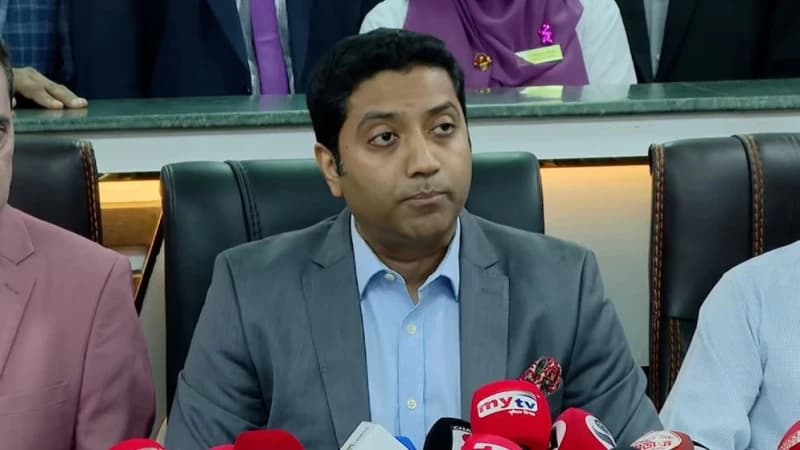 দলীয় পরিচয়ে চাঁদাবাজির সুযোগ দেবে না সরকার: ববি হাজ্জাজ দলীয় পরিচয়ে চাঁদাবাজির সুযোগ দেবে না সরকার: ববি হাজ্জাজ