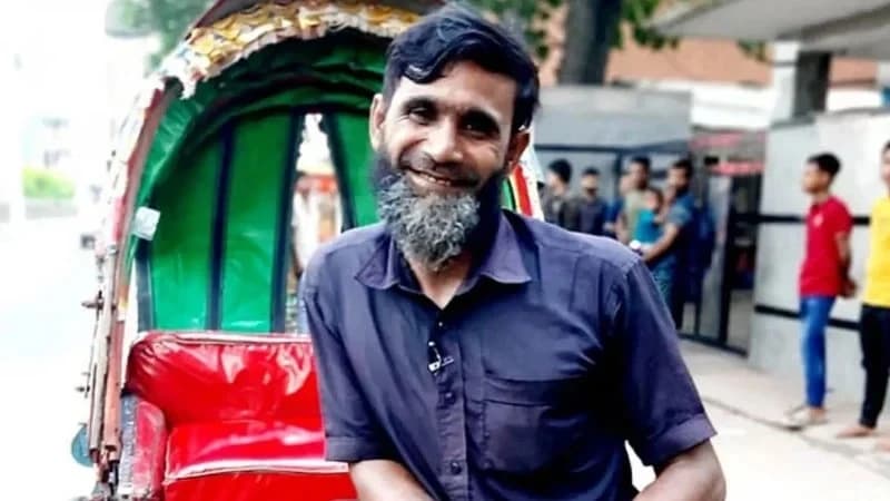সংসদ অধিবেশনে আমন্ত্রণ পেলেন সেই রিকশাচালক নূর মোহাম্মদ সংসদ অধিবেশনে আমন্ত্রণ পেলেন সেই রিকশাচালক নূর মোহাম্মদ
