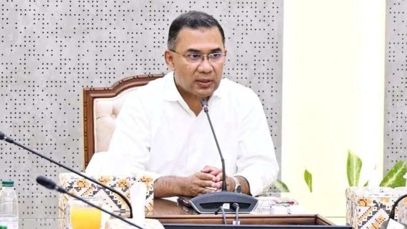 কেউ যেন খাল-নদী-জলাশয় দখল করতে না পারে কেউ যেন খাল-নদী-জলাশয় দখল করতে না পারে