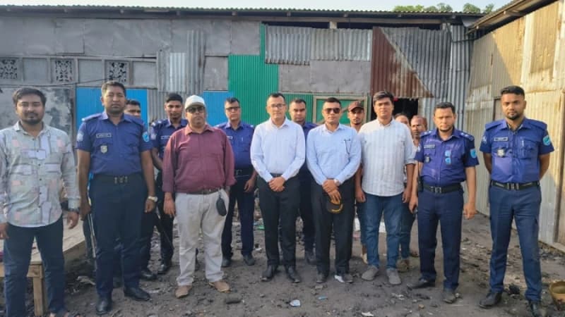 অবৈধ গ্যাস সংযোগ উচ্ছেদে তিতাসের সাঁড়াশি অভিযান, জরিমানা অবৈধ গ্যাস সংযোগ উচ্ছেদে তিতাসের সাঁড়াশি অভিযান, জরিমানা