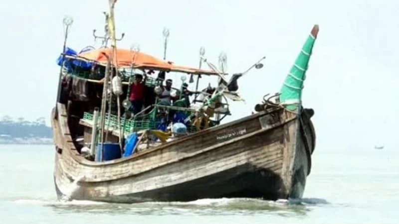 আজ থেকে ১১ জুন পর্যন্ত সাগরে মাছ ধরা নিষেধ আজ থেকে ১১ জুন পর্যন্ত সাগরে মাছ ধরা নিষেধ