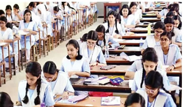 আগামী ২ জুলাই থেকে এইচএসসি ও সমমান পরীক্ষা শুরু আগামী ২ জুলাই থেকে এইচএসসি ও সমমান পরীক্ষা শুরু