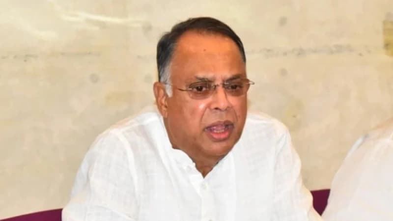 তেলের দাম সামান্যই বাড়ানো হয়েছে তেলের দাম সামান্যই বাড়ানো হয়েছে