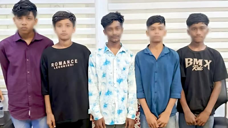 জেল খাটার অভিজ্ঞতা নিতে শিশুকে হত্যা, গ্রেপ্তার ৬ কিশোর জেল খাটার অভিজ্ঞতা নিতে শিশুকে হত্যা, গ্রেপ্তার ৬ কিশোর