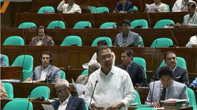 রাজধানীকে ক্লিন ও গ্রীন সিটি হিসেবে গড়ে তুলতে নানা পদক্ষেপ নেয়া হচ্ছে রাজধানীকে ক্লিন ও গ্রীন সিটি হিসেবে গড়ে তুলতে নানা পদক্ষেপ নেয়া হচ্ছে
