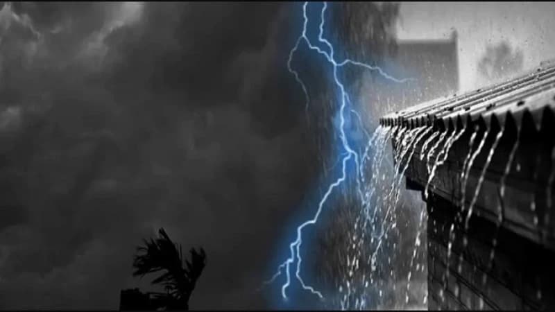 যে ১৭ অঞ্চলে বজ্রবৃষ্টির আশঙ্কা যে ১৭ অঞ্চলে বজ্রবৃষ্টির আশঙ্কা