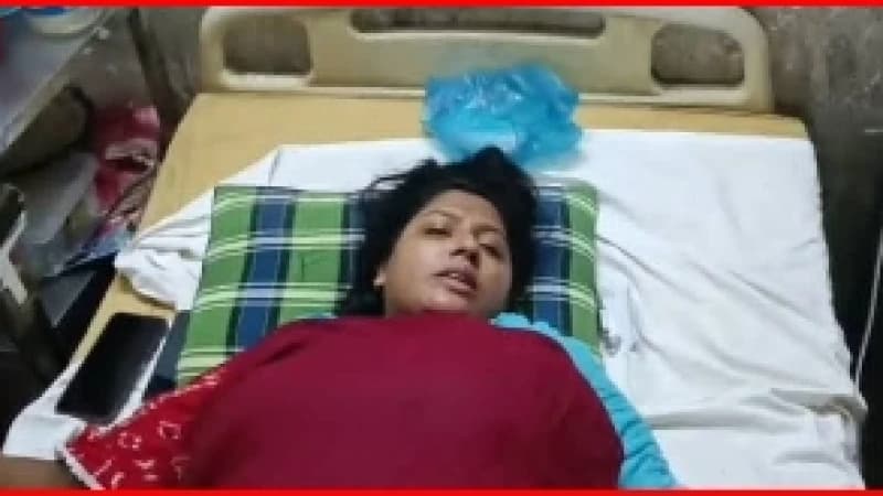 জমি নিয়ে বিরোধে টুঙ্গিপাড়ায় সংঘর্ষ, গর্ভবতীসহ আহত ১০ জমি নিয়ে বিরোধে টুঙ্গিপাড়ায় সংঘর্ষ, গর্ভবতীসহ আহত ১০