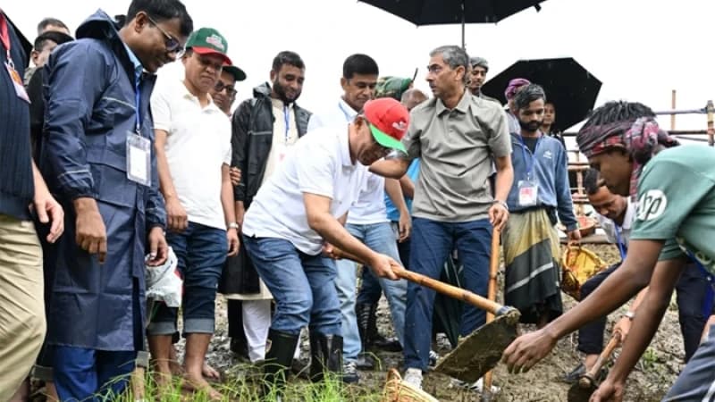 সিলেটের বাসিয়া নদীর খাল পুনঃখনন উদ্বোধন করলেন প্রধানমন্ত্রী সিলেটের বাসিয়া নদীর খাল পুনঃখনন উদ্বোধন করলেন প্রধানমন্ত্রী