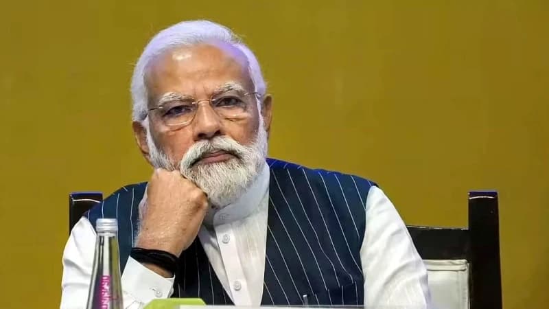অপ্রয়োজনীয় ব্যয় কমাতে যে পরামর্শ দিলেন নরেন্দ্র মোদি অপ্রয়োজনীয় ব্যয় কমাতে যে পরামর্শ দিলেন নরেন্দ্র মোদি