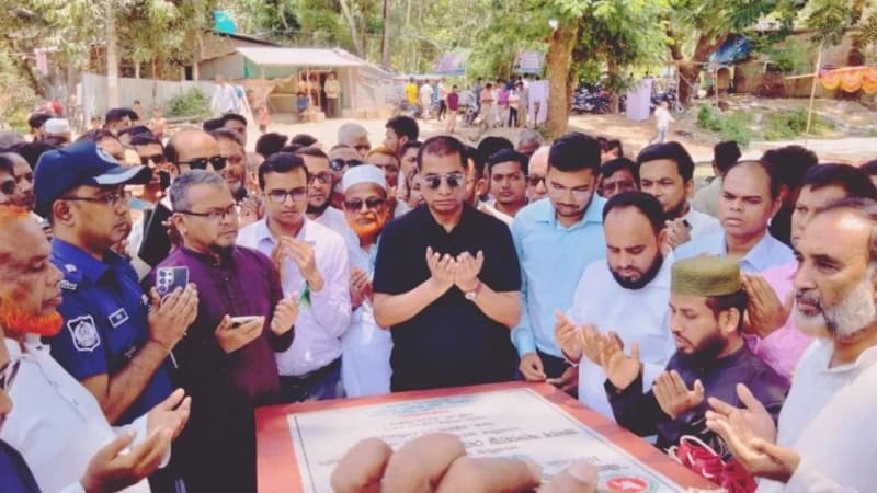 চট্টগ্রামের পটিয়ায় শ্রীমাই খালে ১৩৩ কোটি টাকার হাইড্রোলিক এলিভেটর ড্যাম প্রকল্পের কাজ উদ্বোধন চট্টগ্রামের পটিয়ায় শ্রীমাই খালে ১৩৩ কোটি টাকার হাইড্রোলিক এলিভেটর ড্যাম প্রকল্পের কাজ উদ্বোধন