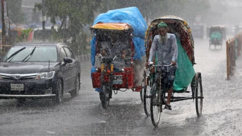দুপুরের মধ্যে ঢাকাসহ পাঁচ অঞ্চলে কালবৈশাখীর আভাস দুপুরের মধ্যে ঢাকাসহ পাঁচ অঞ্চলে কালবৈশাখীর আভাস