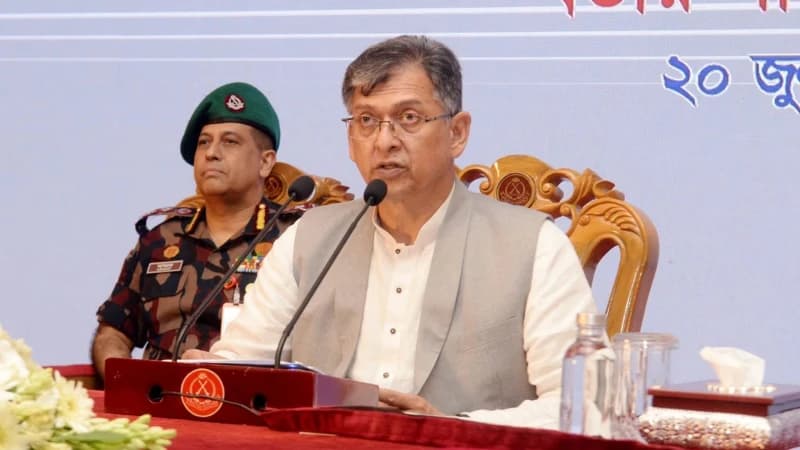 সীমান্ত নিরাপত্তায় প্রযুক্তিগত সক্ষমতা ও পেশাদারিত্ব বজায় রাখতে বিজিবিকে স্বরাষ্ট্রমন্ত্রীর নির্দেশ