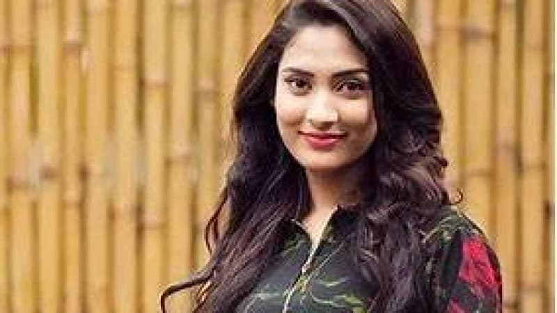 আবার বাজিমাত ভিকি-মেহজাবীনের আবার বাজিমাত ভিকি-মেহজাবীনের