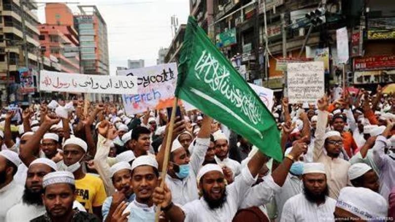 আজ জামায়াতের রাজনৈতিক কর্মসূচি পালনের নিষেধাজ্ঞা চেয়ে আবেদনের শুনানি আজ জামায়াতের রাজনৈতিক কর্মসূচি পালনের নিষেধাজ্ঞা চেয়ে আবেদনের শুনানি