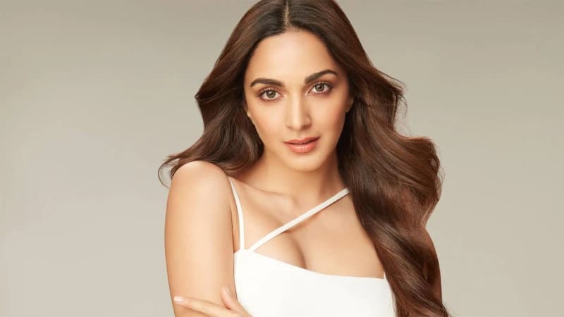 বলিউড এই অভিনেত্রী ৯ বছরে ৯টি সিনেমা করে আয় করেন ১৩০০ কোটি টাকা বলিউড এই অভিনেত্রী ৯ বছরে ৯টি সিনেমা করে আয় করেন ১৩০০ কোটি টাকা