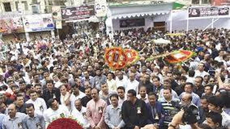 ২১ আগস্ট ভয়াল গ্রেনেড হামলায় নিহতদের স্মরণে বঙ্গবন্ধু এভিনিউস্থ অস্থায়ী বেদীতে শ্রদ্ধা নিবেদন যুবলীগের ২১ আগস্ট ভয়াল গ্রেনেড হামলায় নিহতদের স্মরণে বঙ্গবন্ধু এভিনিউস্থ অস্থায়ী বেদীতে শ্রদ্ধা নিবেদন যুবলীগের