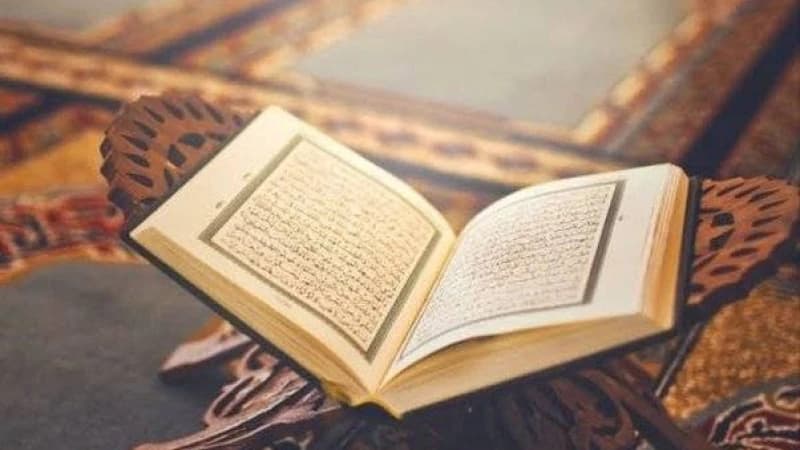 কোরআন কখন এবং কিভাবে পড়ব কোরআন কখন এবং কিভাবে পড়ব