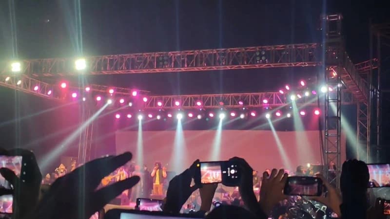 সেপ্টেম্বর মাসজুড়ে ঢাকায় সাতটি কনসার্ট কবে এবং কোথায় সেপ্টেম্বর মাসজুড়ে ঢাকায় সাতটি কনসার্ট কবে এবং কোথায়