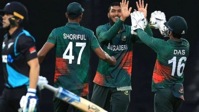 বাংলাদেশের নিয়ন্ত্রিত বোলিংয়ে ৯ উইকেটে ১৩৪ রান স্বাগতিক নিউজিল্যান্ডের বাংলাদেশের নিয়ন্ত্রিত বোলিংয়ে ৯ উইকেটে ১৩৪ রান স্বাগতিক নিউজিল্যান্ডের