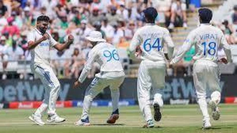 ৫৫ রানে অলাউট দক্ষিণ আফ্রিকা, একাই ৬ উইকেট নেন সিরাজ ৫৫ রানে অলাউট দক্ষিণ আফ্রিকা, একাই ৬ উইকেট নেন সিরাজ