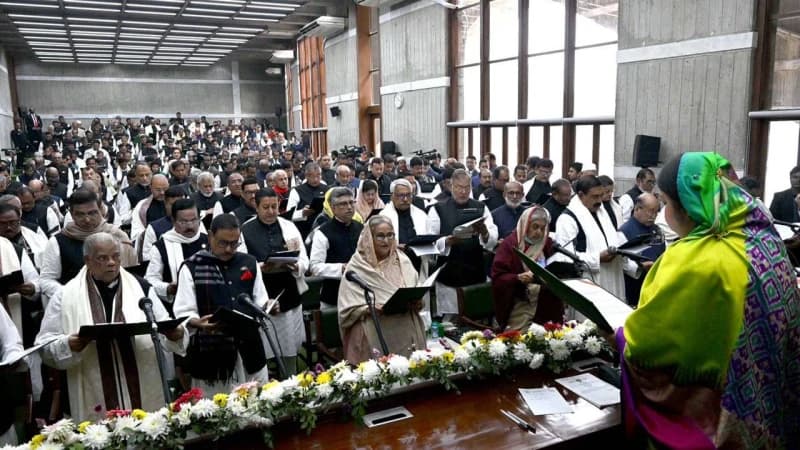 শপথ নেয়ার পর যা বললেন নবনির্বাচিত সংসদ সদস্যরা যা বললেন শপথ নেয়ার পর যা বললেন নবনির্বাচিত সংসদ সদস্যরা যা বললেন