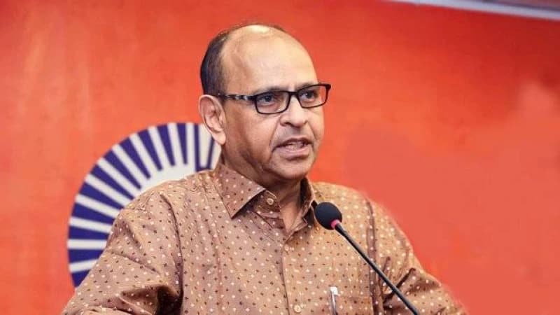 স্বাস্থ্যসেবাকে এগিয়ে নিতে ‘যে পরিকল্পনার’ কথা জানালেন স্বাস্থ্যমন্ত্রী স্বাস্থ্যসেবাকে এগিয়ে নিতে ‘যে পরিকল্পনার’ কথা জানালেন স্বাস্থ্যমন্ত্রী