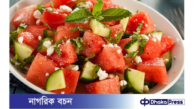 ইফতারে খুবই সহজে তৈরি করে নিন দারুণ রিফ্রেশিং তরমুজের সালাদ ইফতারে খুবই সহজে তৈরি করে নিন দারুণ রিফ্রেশিং তরমুজের সালাদ