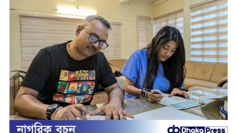 আরেফিনের নতুন ছবিতে অভিনয় করবেন পাওলি দাম আরেফিনের নতুন ছবিতে অভিনয় করবেন পাওলি দাম