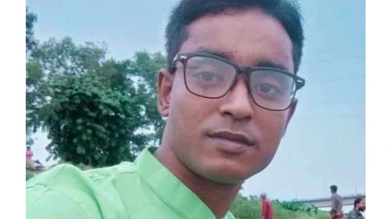 জামালপুরের সুর-সম্রাট জহুরুল ইসলাম জনি: জাতীয় পর্যায়ে উজ্জ্বল আলো জামালপুরের সুর-সম্রাট জহুরুল ইসলাম জনি: জাতীয় পর্যায়ে উজ্জ্বল আলো