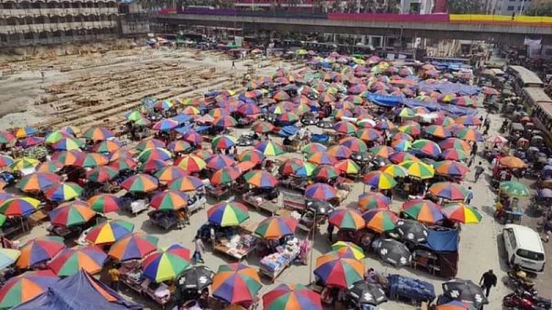 পাইকারির বঙ্গবাজারে এখন খুচরা বিক্রিই ভরসা পাইকারির বঙ্গবাজারে এখন খুচরা বিক্রিই ভরসা